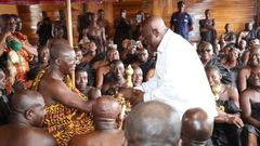 Nana Addo pays courtesy call on Asantehene