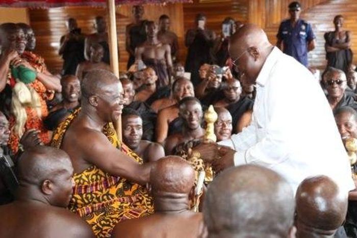 Nana Addo pays courtesy call on Asantehene
