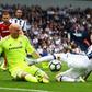 ___5428677___https:______static.pulse.com.gh___webservice___escenic___binary___5428677___2016___8___28___19___brad-guzan-james-mcclean-cropped_eg77rlxzbwip1jx3bp8oiq92e_2