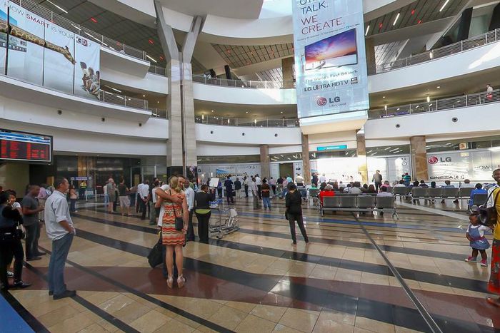 ___6618908___https:______static.pulse.com.gh___webservice___escenic___binary___6618908___2017___5___3___13___O.R.+Tambo+International+Airport