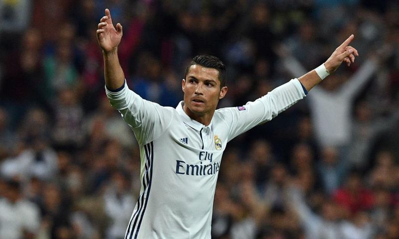 ___5492510___https:______static.pulse.com.gh___webservice___escenic___binary___5492510___2016___10___31___14___cristianoronaldo-cropped_1fyelxludf4tl164namnow3aw6_1