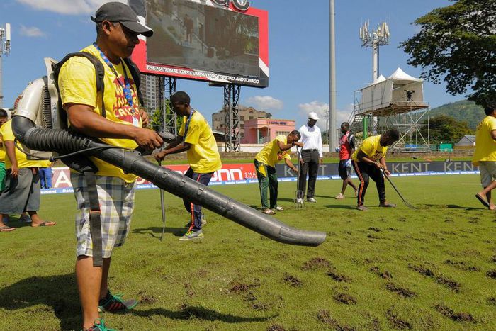 ___5401432___https:______static.pulse.com.gh___webservice___escenic___binary___5401432___2016___8___21___0___trinidad-groundstaff-cropped_108a65x82tif71o8mags6j5zqk