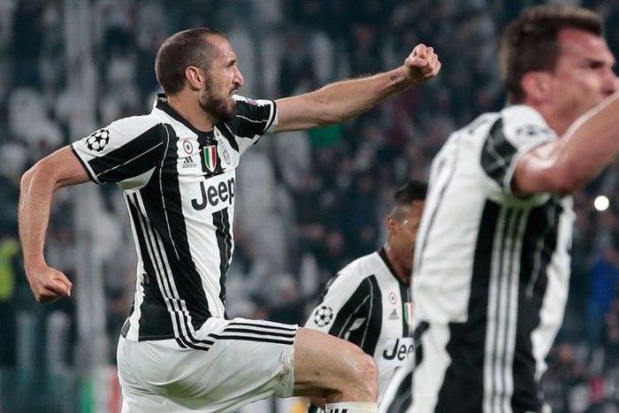 ___6517376___https:______static.pulse.com.gh___webservice___escenic___binary___6517376___2017___4___11___23___skysports-giorgio-chiellini-juventus-barcelona_3929145