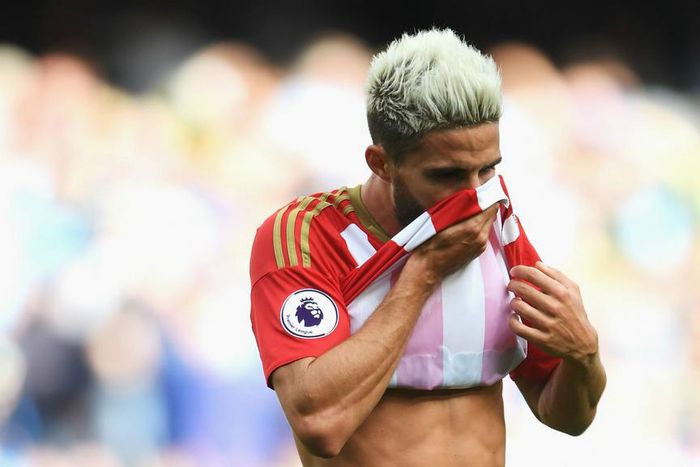 ___5446015___https:______static.pulse.com.gh___webservice___escenic___binary___5446015___2016___9___1___23___borini-cropped_1vozexfaizoa01m91hia2j3a2j