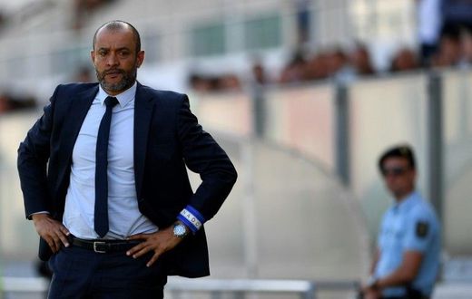 Porto's coach Nuno Espirito Santo looks on from the sideline during the Portuguese league football match Moreirense FC vs FC Porto at the Comendador Joaquim de Almeida Freitas stadium in Moreira de Conegos on May 21, 2017