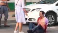 Woman repeatedly stabs husband in public