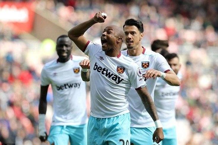 ___6534613___https:______static.pulse.com.gh___webservice___escenic___binary___6534613___2017___4___15___18___1492265387712_lc_galleryImage_West_Ham_United_s_Andre_A