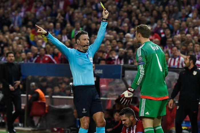 ___5017543___https:______static.pulse.com.gh___webservice___escenic___binary___5017543___2016___5___11___0___clattenburg-cropped_1cj5b33zsei0z1sby6hf0nhpc8