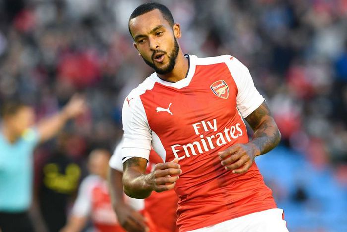 ___5365732___https:______static.pulse.com.gh___webservice___escenic___binary___5365732___2016___8___11___3___theo-walcott-cropped_om3bqodiro11f1kmh7qfdmv6