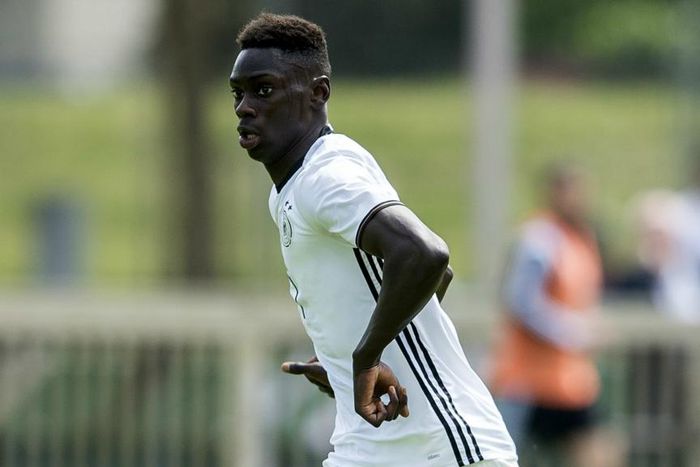 ___5610262___https:______static.pulse.com.gh___webservice___escenic___binary___5610262___2016___10___15___15___toure-cropped_gbja5qw1info1s38zt72w6vhc_2