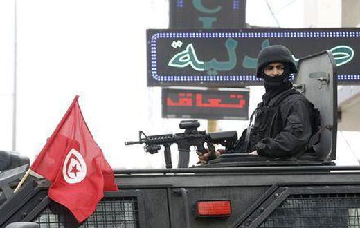 Tunisia police kill two militants, civilian in raid after army ambush -source