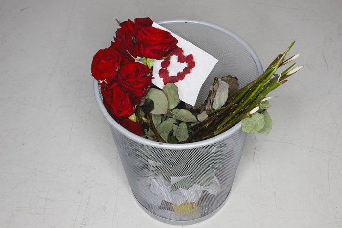 Why women hate Valentine's Day