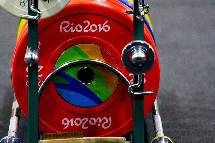 ___5332148___https:______static.pulse.com.gh___webservice___escenic___binary___5332148___2016___8___4___4___rioweightliftingcropped_3pjv96vqmay91pzv6izjp4ump_2