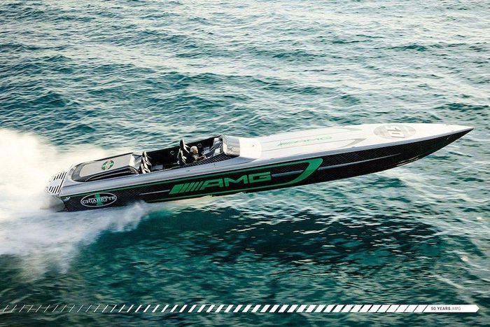 Cigarette Marauder GT S