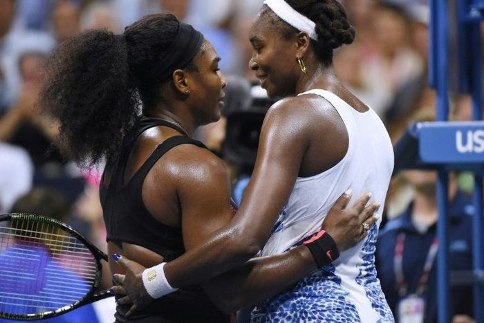 Serena Williams (L) has the clear edge over her sister Venus Williams (R), winning six of their eight Grand Slam final encounters