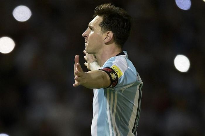 ___5013832___https:______static.pulse.com.gh___webservice___escenic___binary___5013832___2016___5___10___10___lionelmessi-cropped_1kxaq3xu483ep1uu3cozethqh1_2