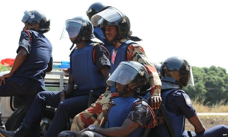 ___4080382___https:______static.pulse.com.gh___webservice___escenic___binary___4080382___2015___8___18___8___police4