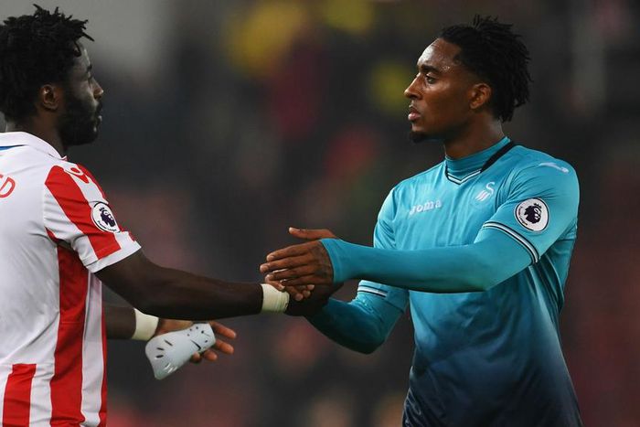 ___5687339___https:______static.pulse.com.gh___webservice___escenic___binary___5687339___2016___11___1___8___wilfried-bony-leroy-fer-cropped_1lbb5b0if3lhi1h4skvyynsqnj_1