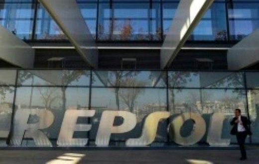 Spanish oil giant Repsol says it cut costs by more than 500 million euros in the first quarter and it hopes to economise 2.1 billion euros for the whole of 2017