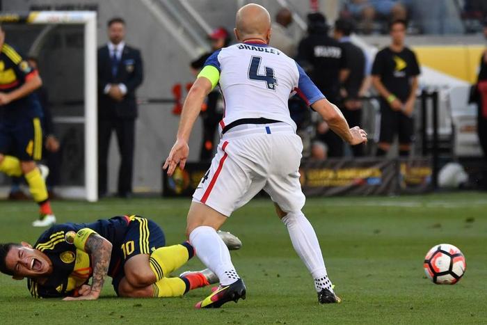 ___5120509___https:______static.pulse.com.gh___webservice___escenic___binary___5120509___2016___6___7___11___jamesrodriguez-cropped_1vvsczhbkt9la1r6z5fey2grq7_2