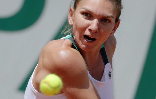 Romania's Simona Halep in action against Ukraine's Elina Svitolina in the French Open quarter-finals on June 7, 2017