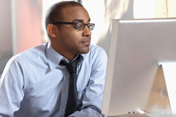 ___5416486___https:______static.pulse.com.gh___webservice___escenic___binary___5416486___2016___8___24___19___black-man-computer