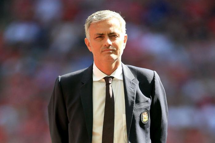 ___5369416___https:______static.pulse.com.gh___webservice___escenic___binary___5369416___2016___8___19___16___josemourinho-cropped_1dotpfyihpkal1gkmjbxslxs4m