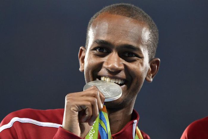 ___5393633___https:______static.pulse.com.gh___webservice___escenic___binary___5393633___2016___8___18___16___barshim-cropped_1v9c5jcikgeff1qzpixs88i5vl_2