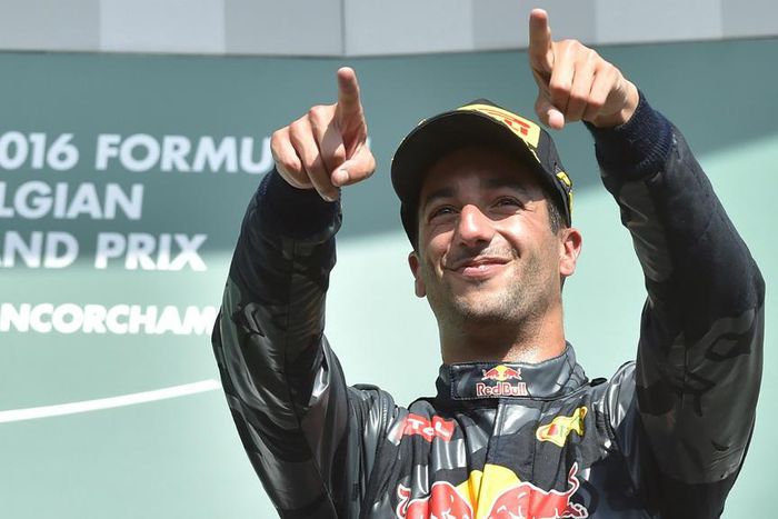 ___5429577___https:______static.pulse.com.gh___webservice___escenic___binary___5429577___2016___8___29___6___danielricciardo-cropped_6n9nsjx13x2d131dr4pk7bl81_2