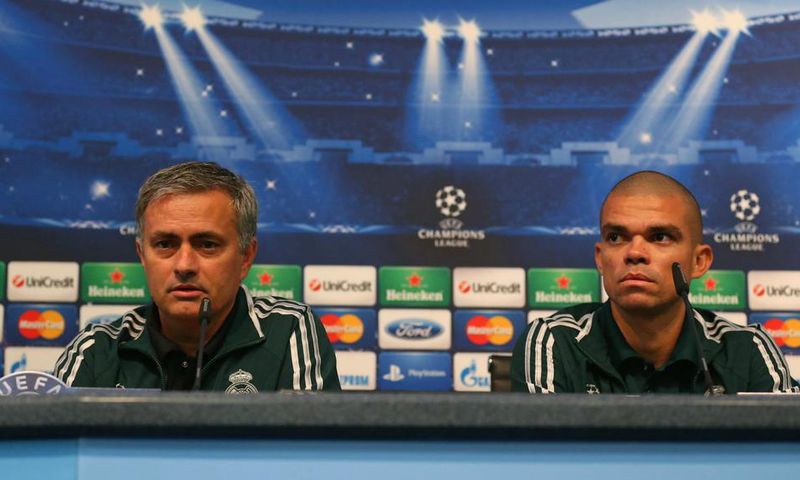 ___5486822___https:______static.pulse.com.gh___webservice___escenic___binary___5486822___2016___9___13___19___jose-mourinho-pepe-cropped_1rne8b30is45t1x6qk4grmm5rt