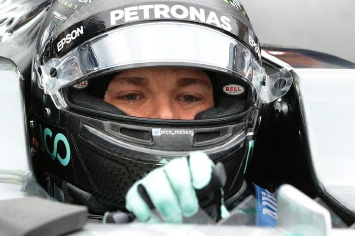 Mercedes AMG Petronas F1 Team's German driver Nico Rosberg vows to remain focus as he looks to clinch his 10th win of the year in Mexico