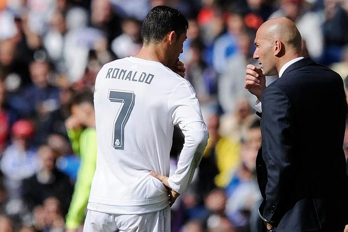 ___4997104___https:______static.pulse.com.gh___webservice___escenic___binary___4997104___2016___5___5___10___ronaldozidane-cropped_23igqlfus3ek11jjnif82zvzo