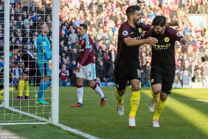 ___5813571___https:______static.pulse.com.gh___webservice___escenic___binary___5813571___2016___11___26___16___3AC470D300000578-3973820-image-a-104_1480168946992_1