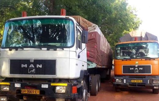 Assistant Commissioner of the Ashanti Regional Division of GRA, Kwesi Ahiakpor, said one of the arrested truck was carrying spare parts valued at GHC20, 000, while the other truck carried wax print estimated at GHC750, 000.