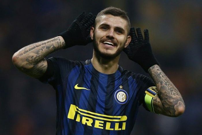 Inter Milan's forward Mauro Icardi celebrates after scoring on November 6, 2016