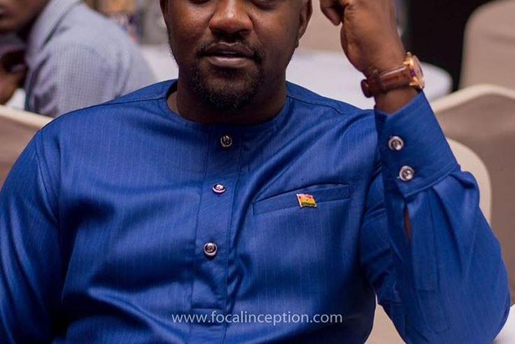 John Dumelo