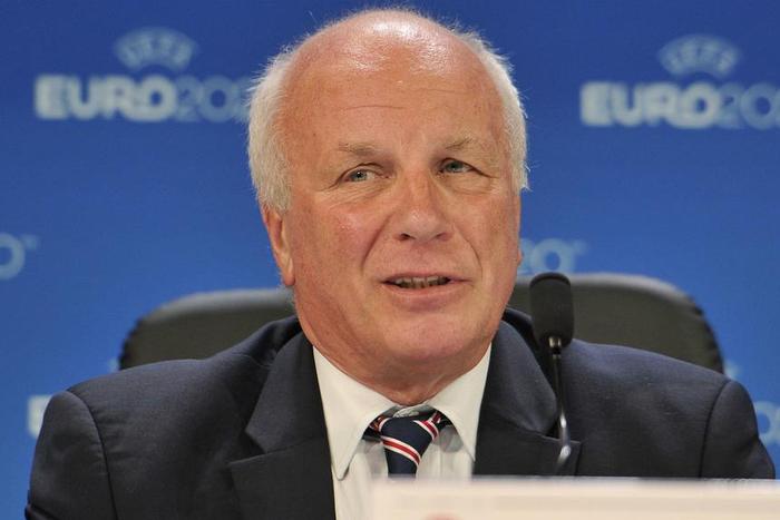 ___5190751___https:______static.pulse.com.gh___webservice___escenic___binary___5190751___2016___6___25___2___gregdyke-cropped_5oo8xn3qytek1rp1z4dcw1f6d_1