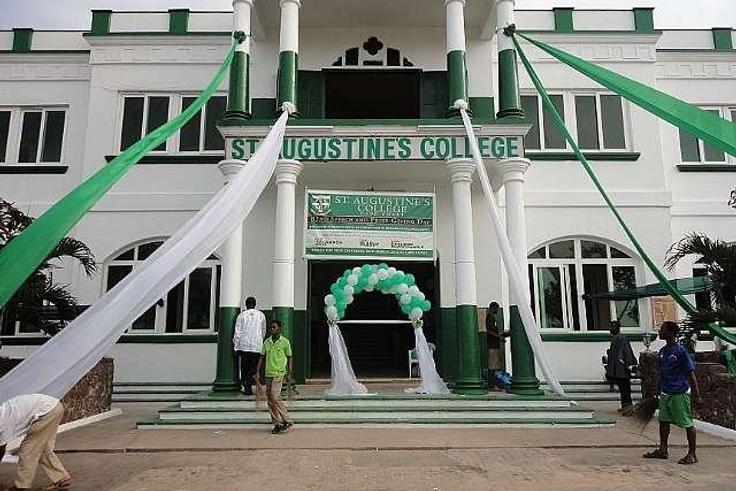 ___5626332___https:______static.pulse.com.gh___webservice___escenic___binary___5626332___2016___10___19___7___st-augustines-college-administration-block_1