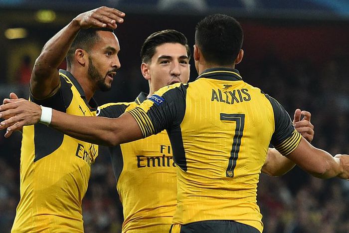 ___5545066___https:______static.pulse.com.gh___webservice___escenic___binary___5545066___2016___9___29___13___walcott-cropped_huma3rd7hnq71606ob7z6f0at_2