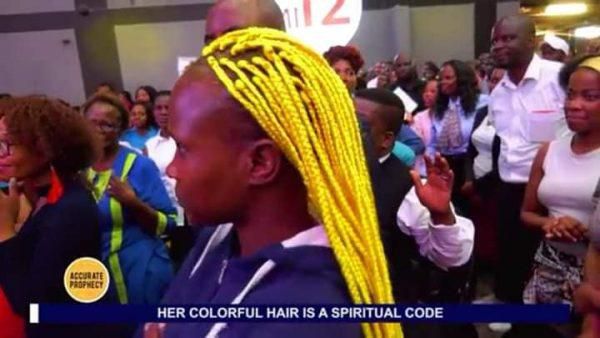 Pastor disgraces lady in front of congregation for wearing ‘demonic hairstyle’