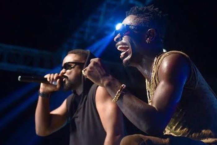Sarkodie surprises Shatta Wale fans at album launch
