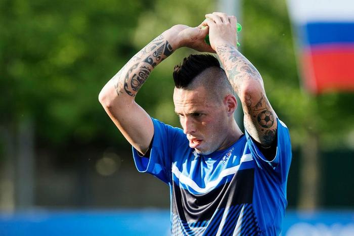 ___5135656___https:______static.pulse.com.gh___webservice___escenic___binary___5135656___2016___6___10___21___hamsik-cropped_1oxwwtp9t4vmr1inhdoiglet1o