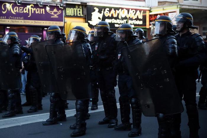 ___5155206___https:______static.pulse.com.gh___webservice___escenic___binary___5155206___2016___6___16___7___frenchpolice-cropped_6wfkhcc5k9891i3bsfkyb2u95_2