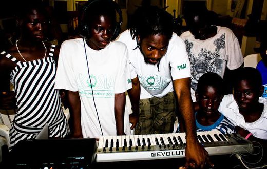 Akosia begins 2016 filmmaking project