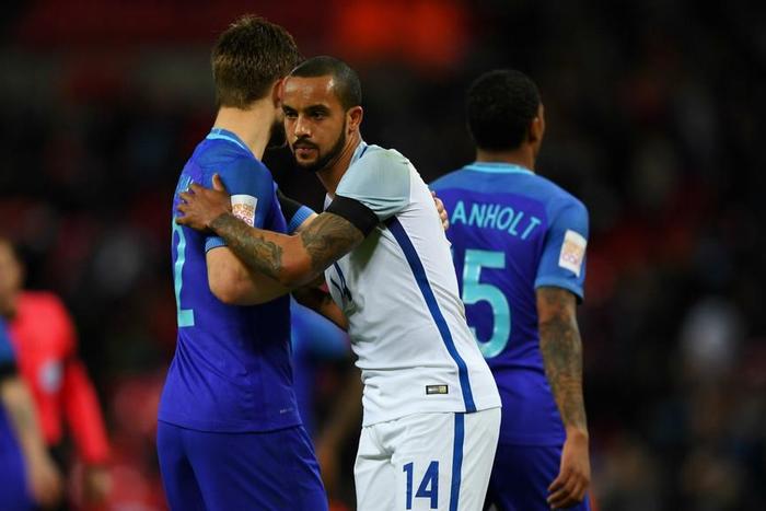 ___5037226___https:______static.pulse.com.gh___webservice___escenic___binary___5037226___2016___5___16___17___theo-walcott-cropped_w6oypub1dxeq1j8fjewr756t6