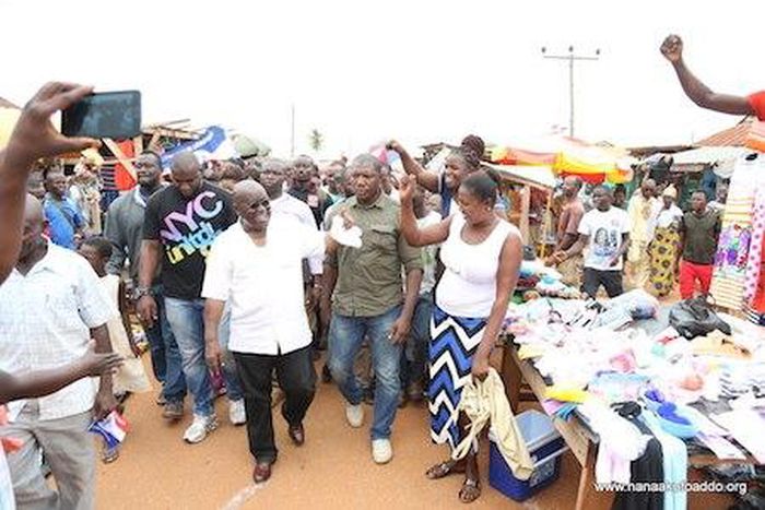 Nana Addo campaigns at Tano