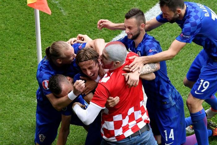 ___5141560___https:______static.pulse.com.gh___webservice___escenic___binary___5141560___2016___6___13___3___croatia-cropped_1b1m30h537tux1gqy152zmhft7