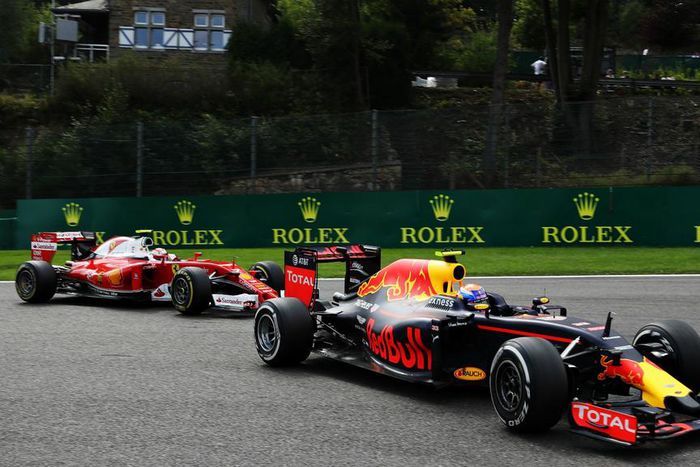 ___5429468___https:______static.pulse.com.gh___webservice___escenic___binary___5429468___2016___8___29___2___kimiraikkonenandmaxverstappencropped_1ucre4y79wwci180o0j37p3swp