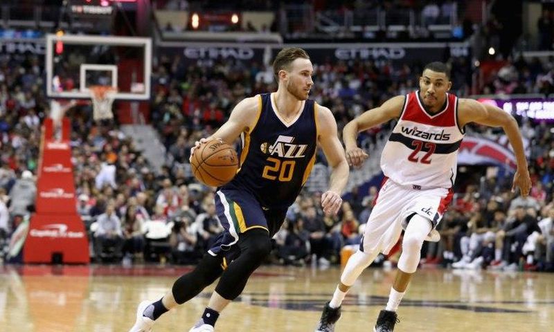 Gordon Hayward scores 30 points as the Utah Jazz beat the Washington Wizards 102-92