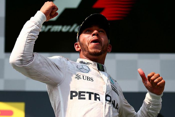 ___5302307___https:______static.pulse.com.gh___webservice___escenic___binary___5302307___2016___7___24___20___lewis-hamilton-cropped_1vvwlg99z7kvg1i7lwnqcylwtg